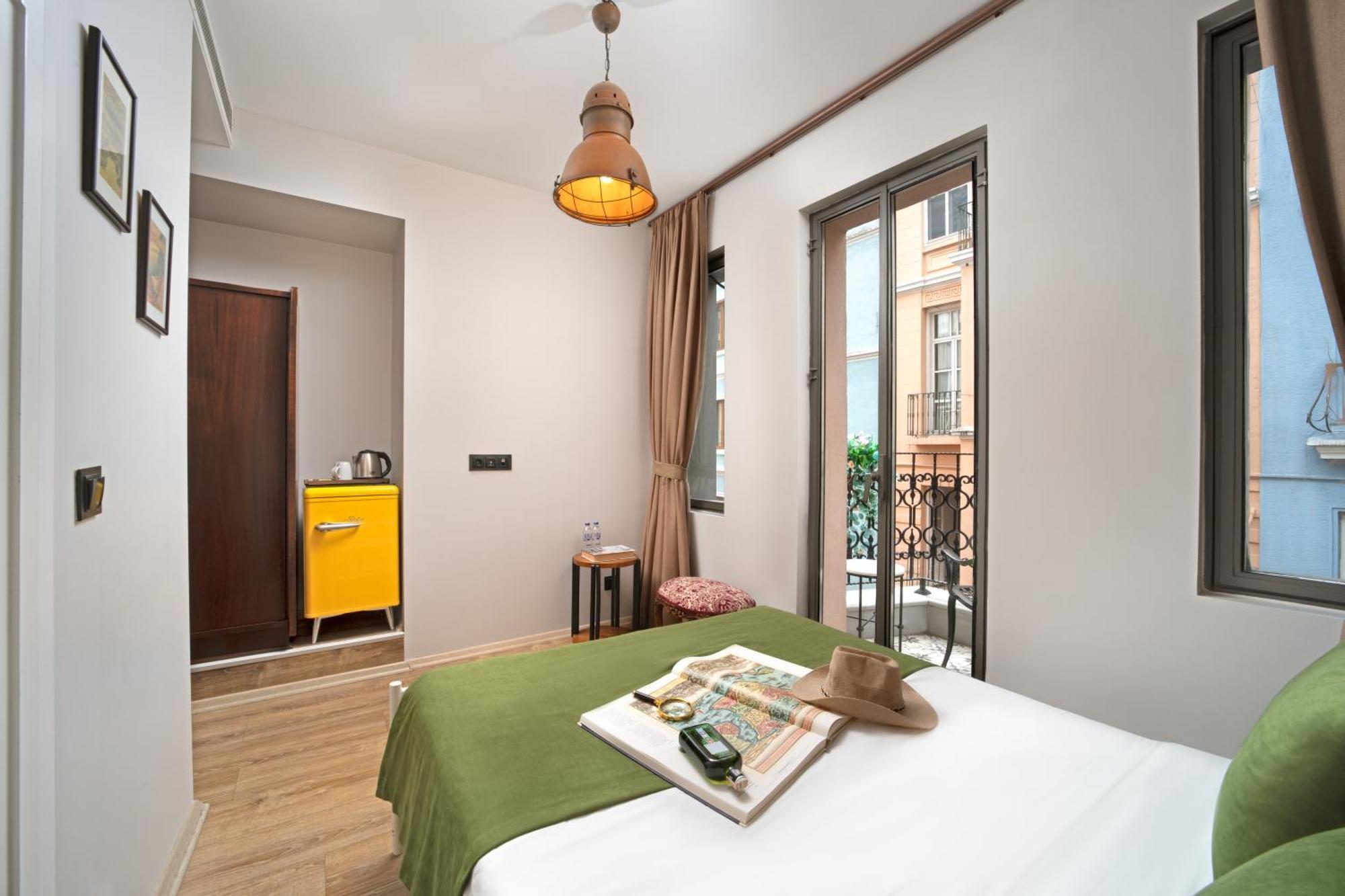 Hotel Des Arts Galata Istanbul Exterior photo